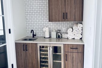 The Arrow 213 features a stylish bar area.