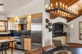 03 Cascades Residence A13