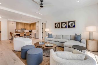 Electric Pass Lodge 303