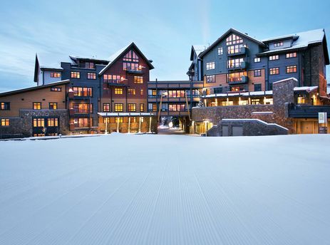 One Steamboat Place