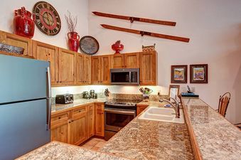 One Breckenridge Place 17