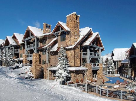 Bear Paw Lodge