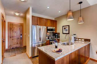 Capitol Peak Lodge 3323