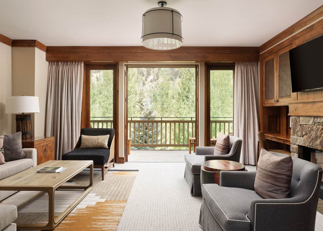 Four Seasons Three Bedroom Resort Residence Mountain View