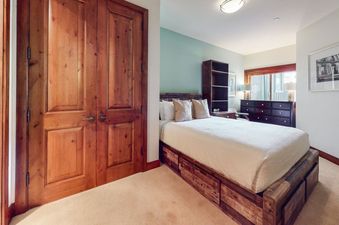 12 Villas at Snowmass Club L1512
