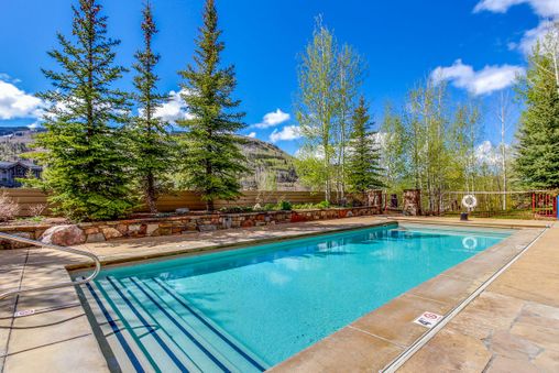 Outdoor Community Pool