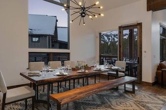 05 Dining Room