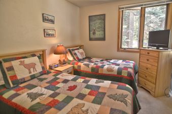 Tamarack 2 Bedroom Deluxe
