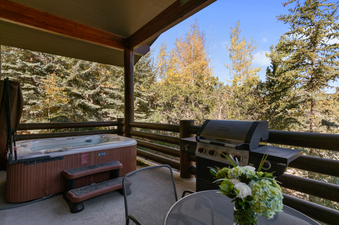 18 Trails End Lodge 304