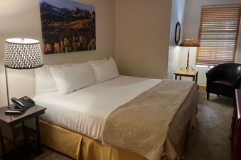 Bear Creek Lodge 107A