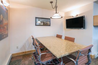 Bear Creek Lodge 310