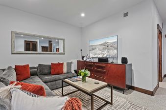 221 Three Bedroom Black Diamond Lodge
