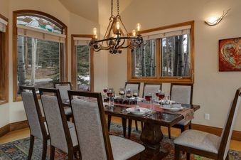 07 Dining Room.