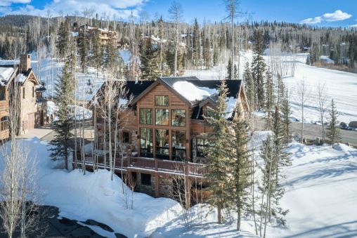Ski-In/Ski-Out
