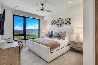 Electric Pass Lodge 502