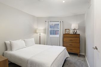 07 Bedroom