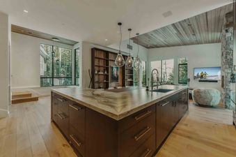 The Frostline in West Vail's gourmet kitchen with an expansive island.