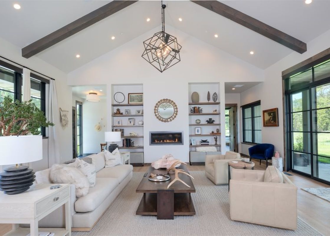 01 Streamside Way 476