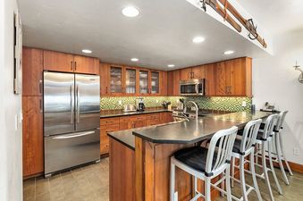04 Fifth Avenue 8