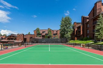 Tennis