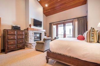 Stein Eriksen Lodge Premium One Bedroom Townhouse