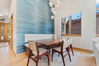 Riverfront Townhome 07