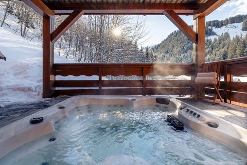 Hot Tub (Private)