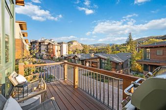 Riverfront Townhome 14