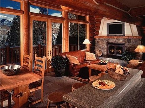 Mountain Lodge 3 Bedroom Luxury Cabin