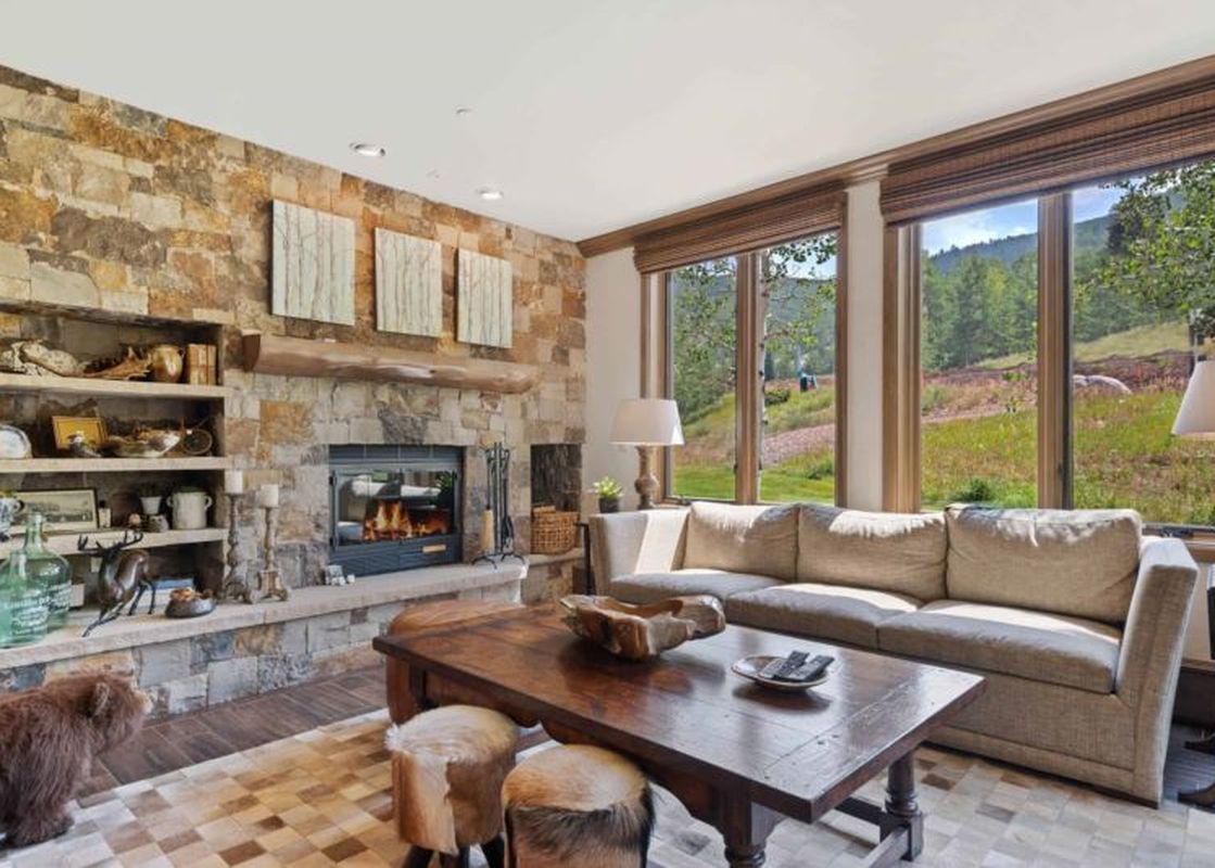 02 Highlands Slopeside 212