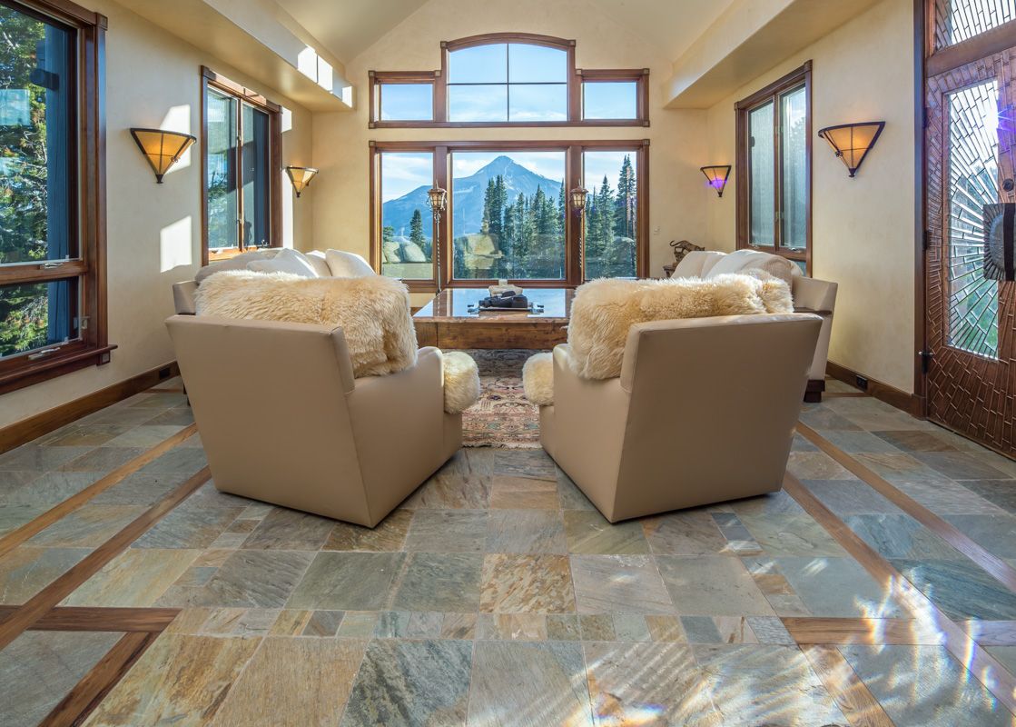 Beehive Basin Chalet
