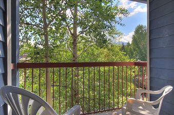 River Mountain Lodge