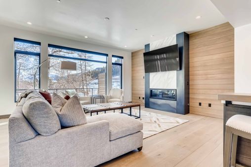 Fireplace in Living room