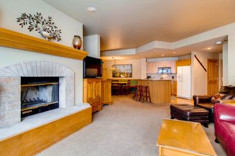 26-Westview-103 16-1130