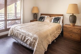 Skycrest 1728