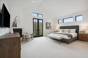 Frontgate Townhome 01