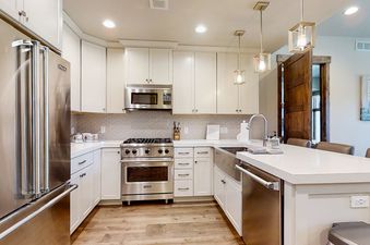 10 Canyons Village Unit 1