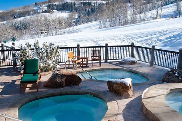 Bear Paw Lodge Hot Tubs