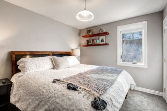13 Bedroom