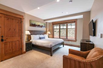 Big Horn Lodge 206