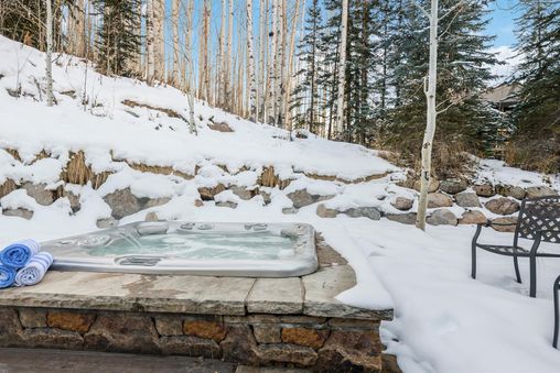 Private Hot Tub