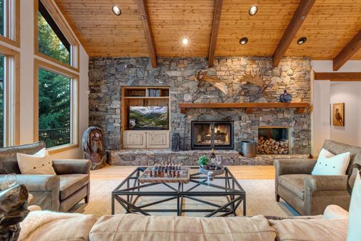 Multiple Fireplaces