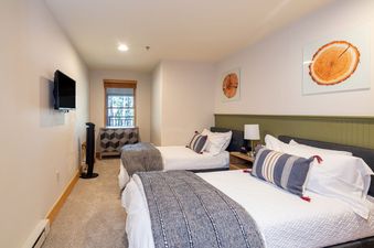 Bear Creek Lodge 101