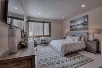 15 Bedroom