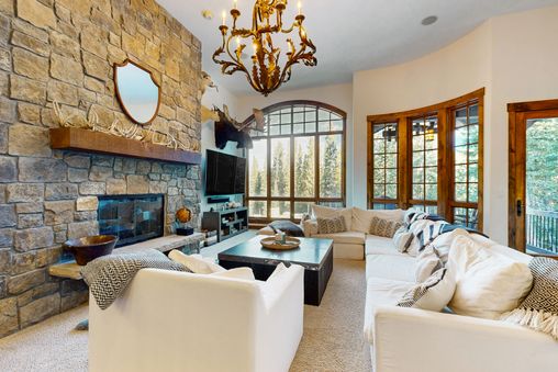 Multiple Fireplaces