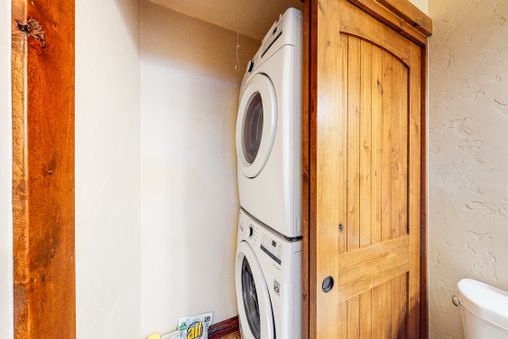In-residence Washer and Dryer