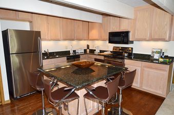 Chateau Dumont Unit 10