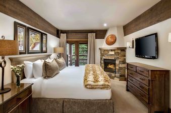 Stein Eriksen Lodge Luxury Two Bedroom Suite with Two Kings