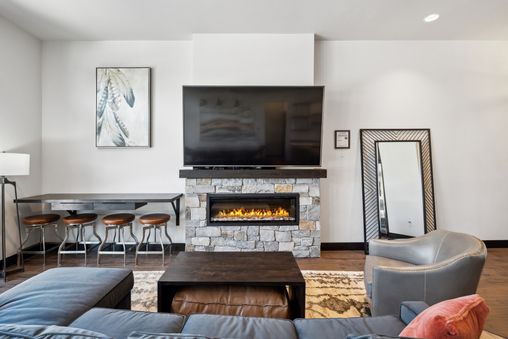 Stacked-stone electric fireplace