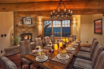 08 Dining Area
